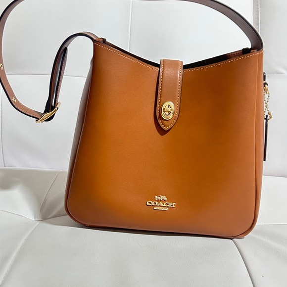 Coach Hadley Convertible- barely used - Picture 2 of 7